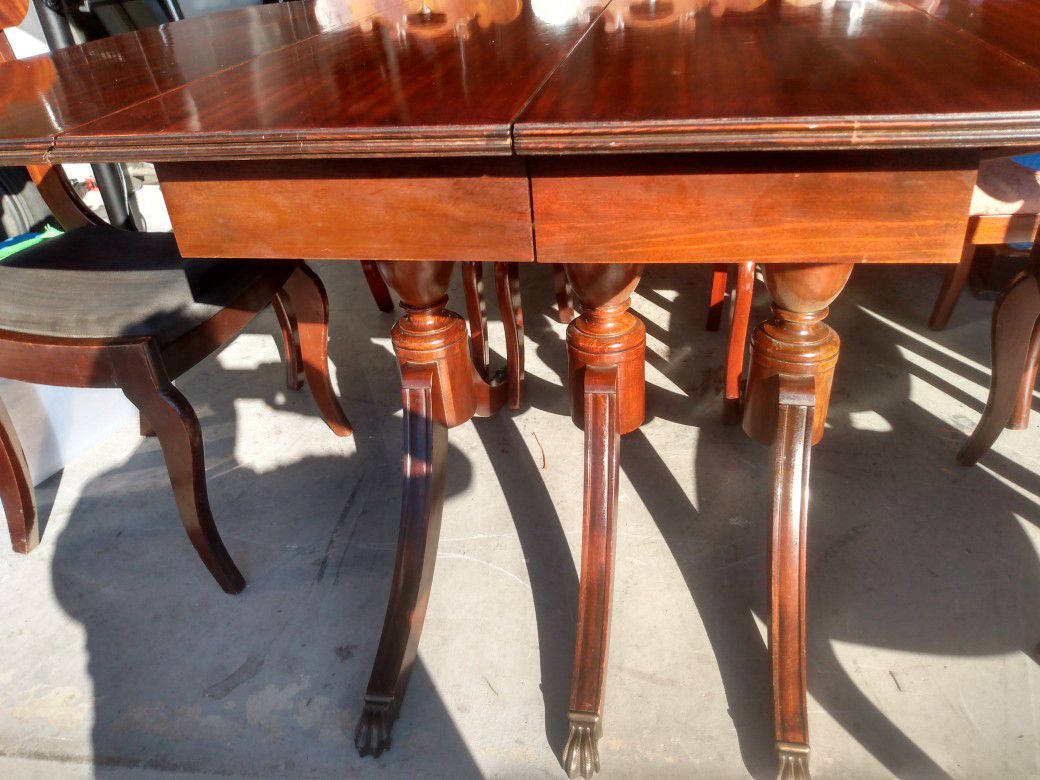 Antique table 6 chairs