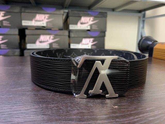 Louis Vuitton Belt Initiales Damier Graphite Black/Grey for Sale in Tucson,  AZ - OfferUp