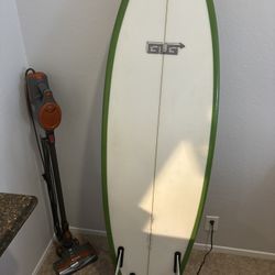   Surfboard 