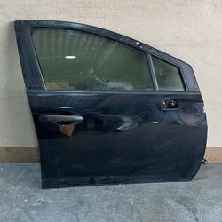 (16) 20-25 Nissan Versa Right Front Door 2020 2021 2022 2023 2024 2025