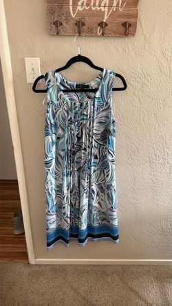 Women dress