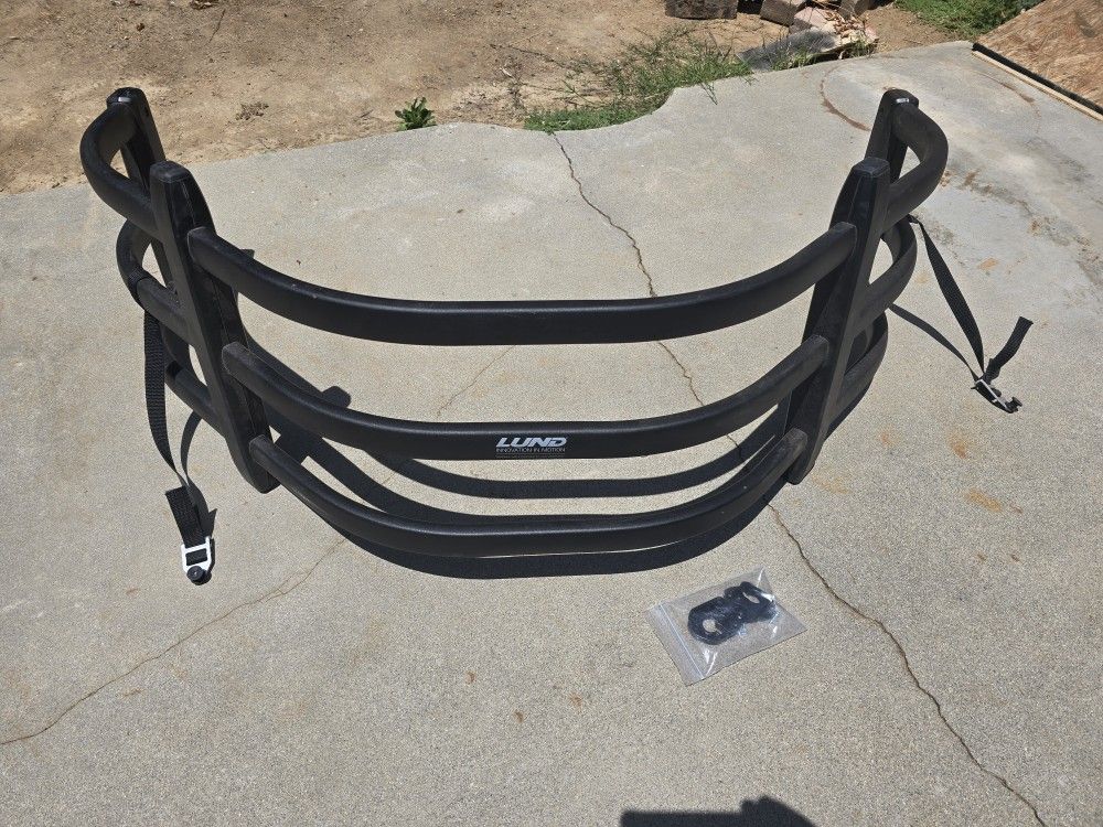 LUND Bed Extender 22 Chevy Colorado