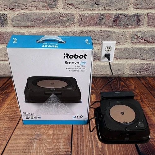 iRobot Braava Jet M6 - Robotic Mop