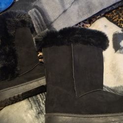 7.5 Black Woman Boots