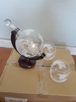 Wine Liquor Decanter with ship