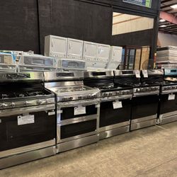 Gas Stove. 🚚WE DELIVER🚚