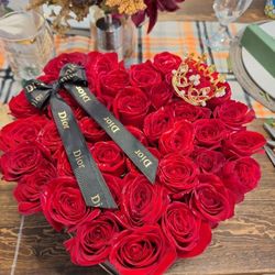 Flower Arrangement With Natural Flowers 