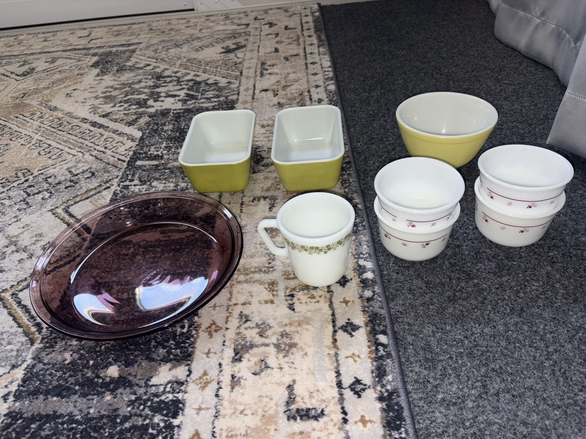 $5 Pyrex Dishes-Priced To Sell