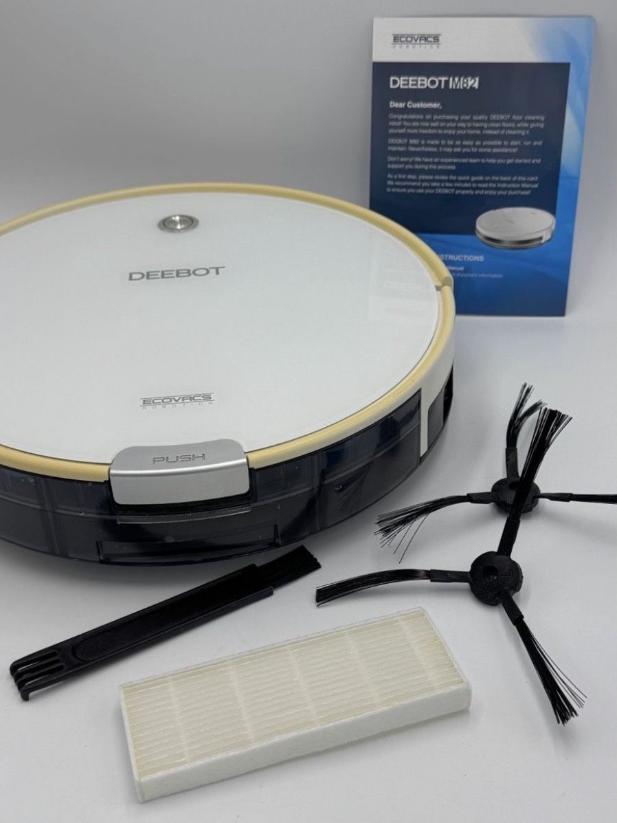 ECOVACS Robotics - Deebot Robot Vacuum - White - DM82