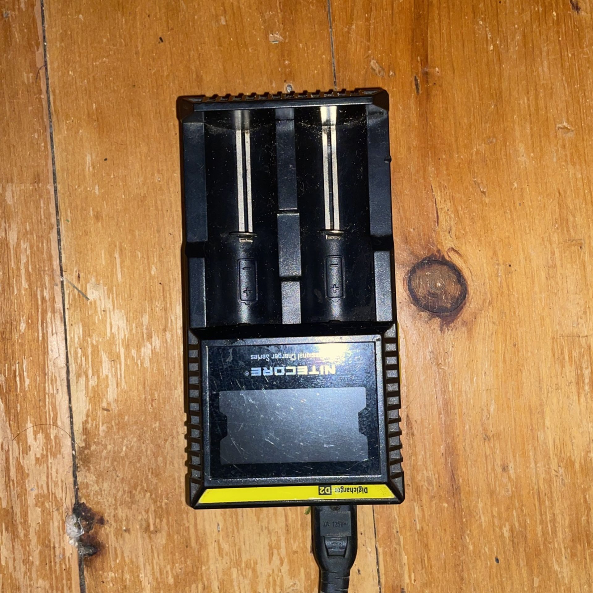 Intecore 18650 battery (plus Many More) Dual Charger