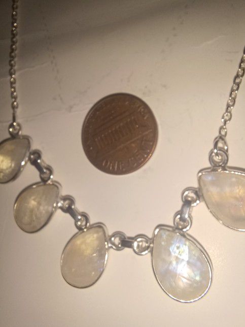Rainbow Moonstone Silver Necklace 