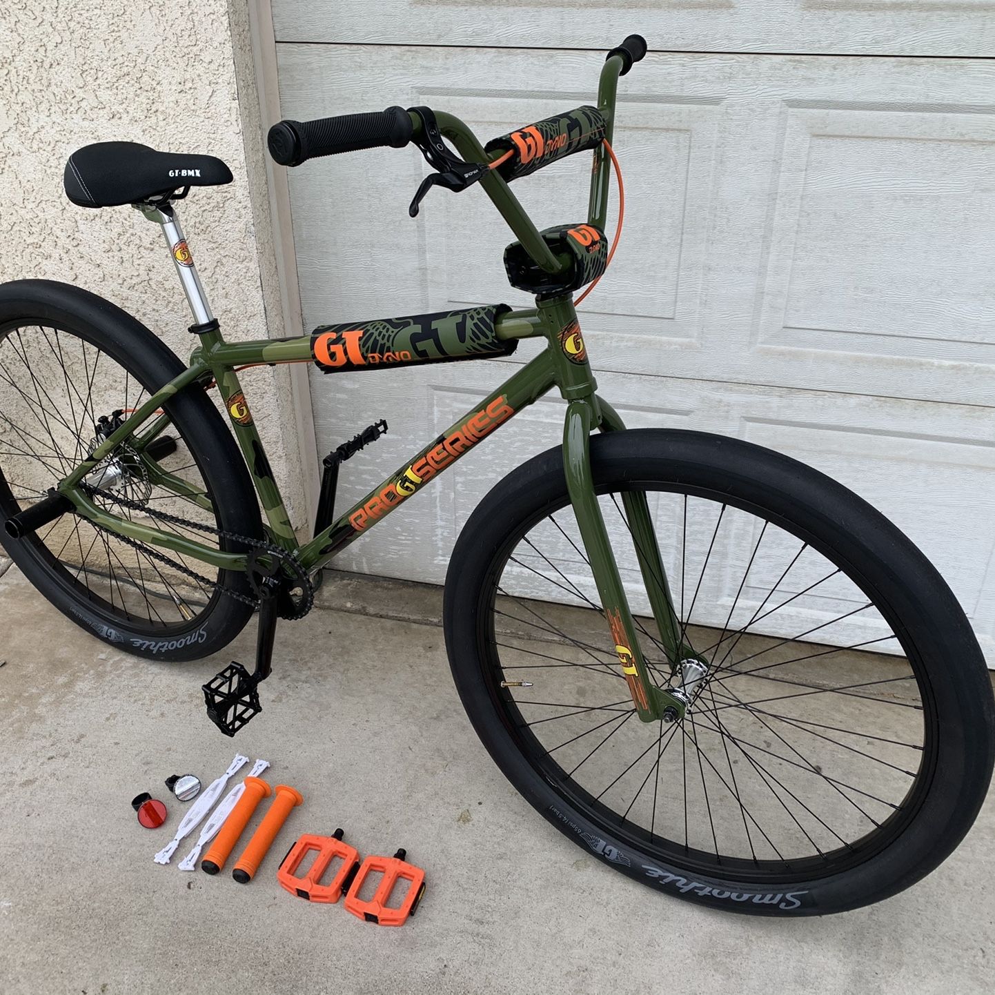 2021 GT Pro Series 29 Heritage BMX Bike. Limited Edition