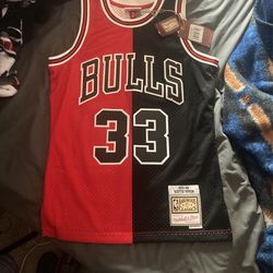Chicago Bulls Scottie Pippen Mitchell And Ness Jersey 