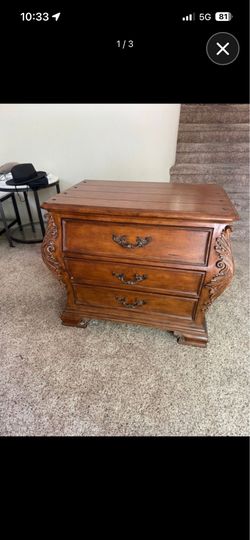 THOMASVILLE Chateau Provence French Country Nightstand Bedside Chest