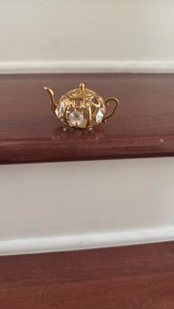 Miniture tea pot