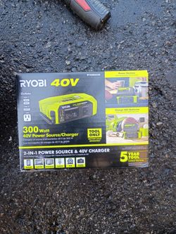 RYOBI 40V 300 WATTS power source charger