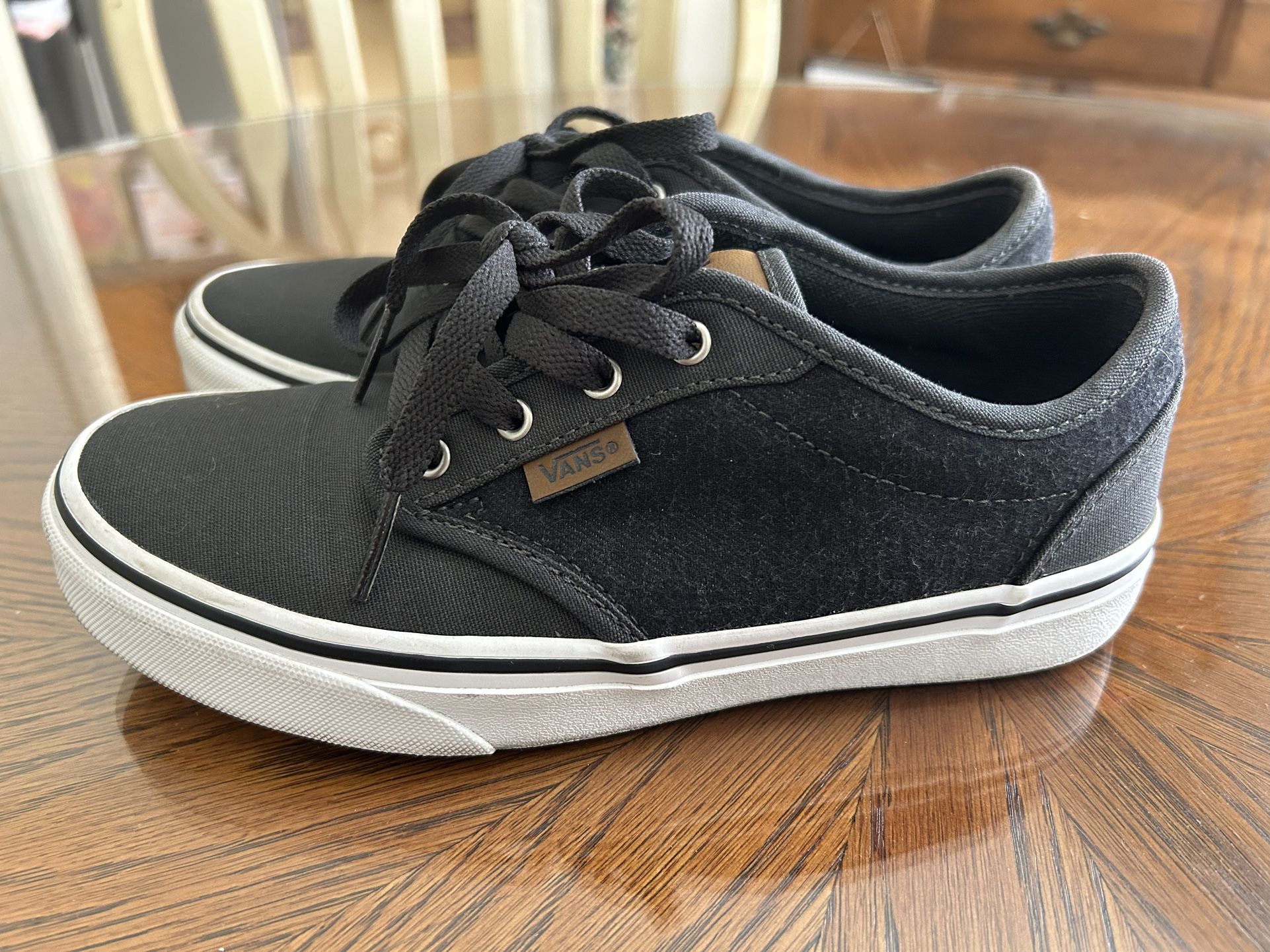 Youth Vans (Great Condition!)