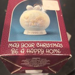 Vintage Collectible  Precious Moments 1990 May your Christmas Be a Happy