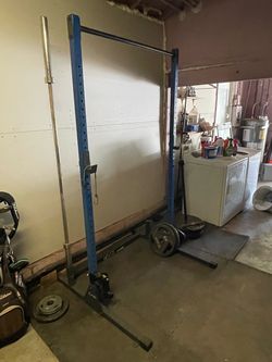 Free standing squat rack