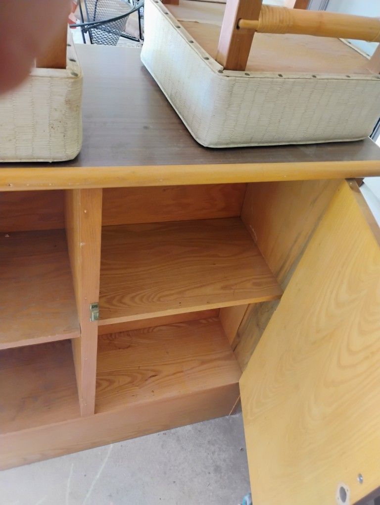 Rare Antique Bamboo Bar With Bar Stools