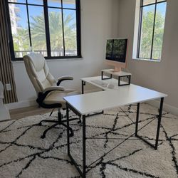Desk + Chair 