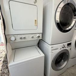 Kenmore Laundry Washer And Dryer 24”W