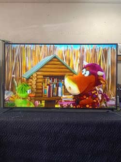 50 inch Roku 4k smart tv beautiful tv comes with remote control shows great quality clear picture works perfect guaranteed