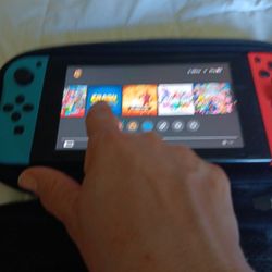 Nintendo Switch 