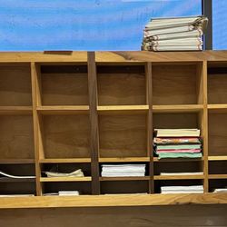 Bookshelf 