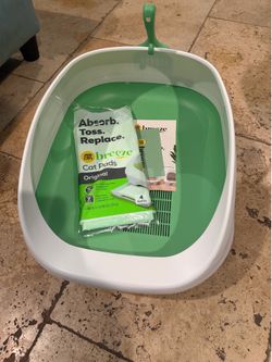 Litter box - tidy litter box like new