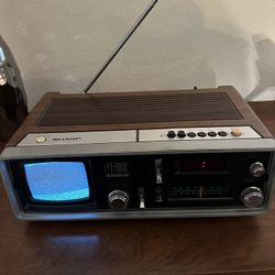 Vintage 1979 Sharp AM FM TV Radio Set Model 3T-57