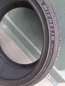 Michelin Piliot Sport Tire 255/35/ZR 21 Lightly Used