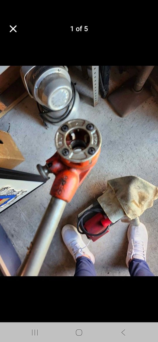 Pipe Threading Tools