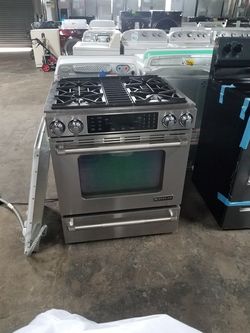 Gas stove