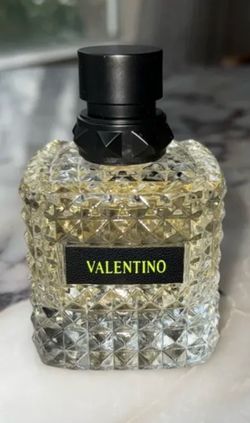 VALENTINO GREEN STRAVAGANZA