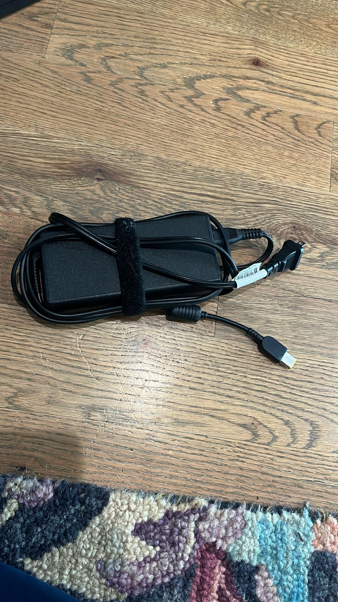 Lenovo 135 Charger