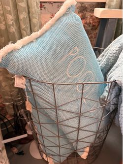 Pool pillows 10 each