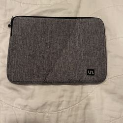 Laptop Sleeve/case (13.3 Inches)