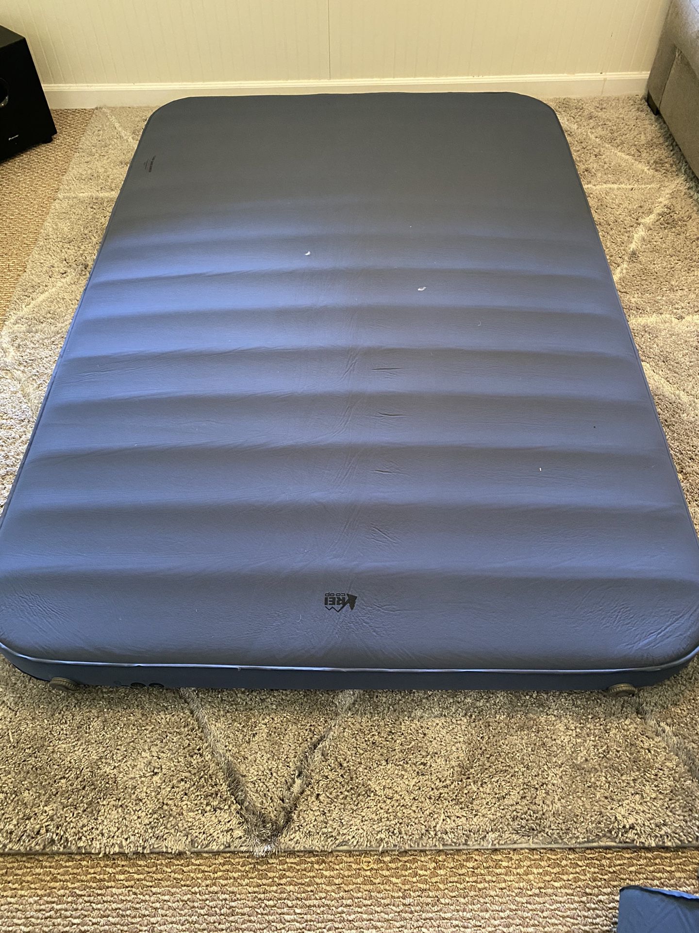 REI Camp Dreamer Double - Deluxe Car Camping Mattress