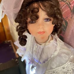 Meet Darla Active Haunted Doll Must Read Bio Active Spirit 
