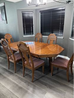 Large Dining Room Table with 6 Chairs