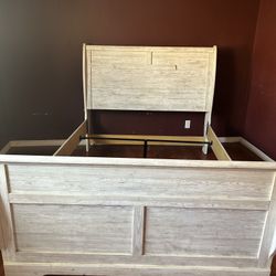 Bed Frame Decent Condition 