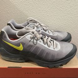 Nike Air Max Invigor Print, m10.5