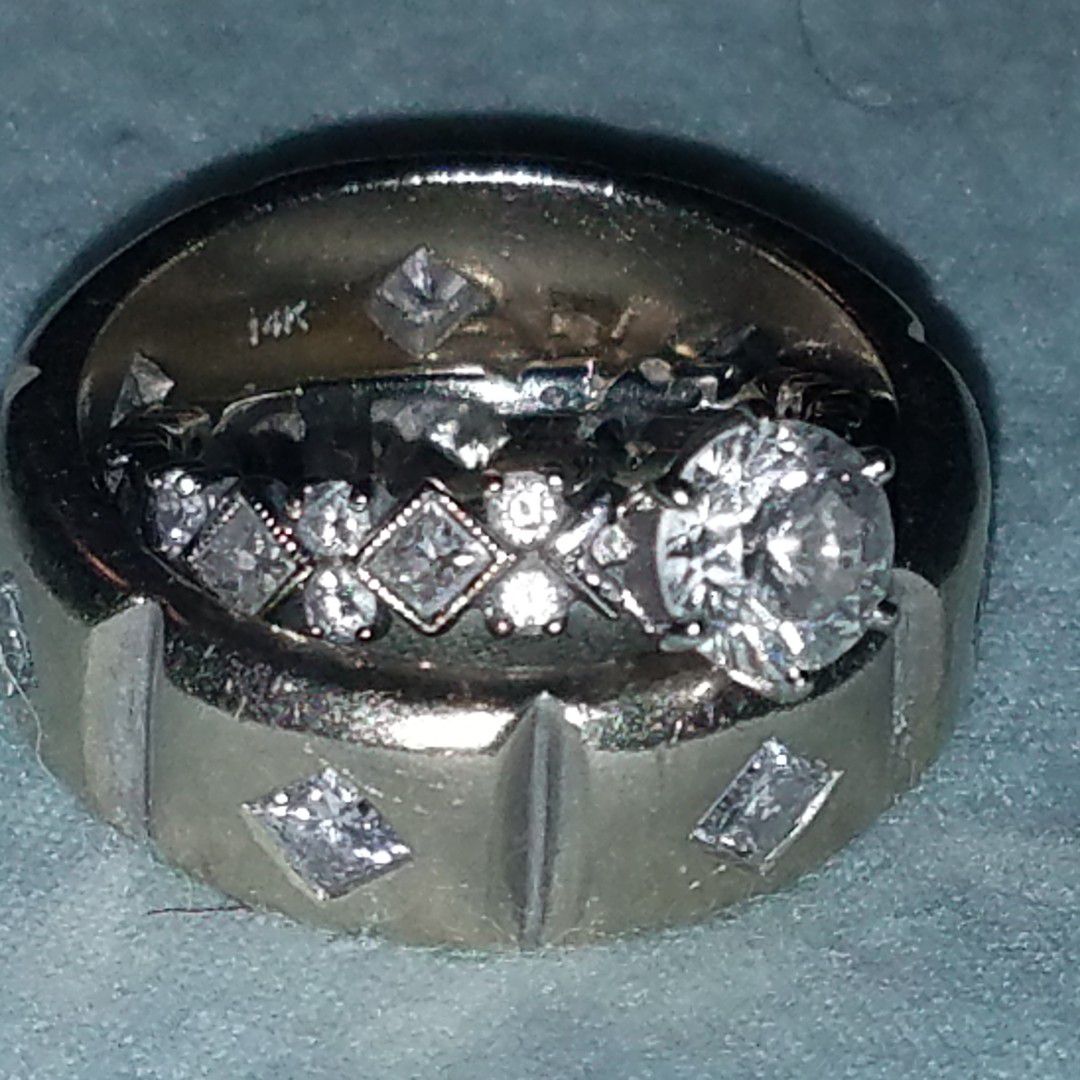 14k White gold wedding rings: Hers 2.5ct, His 1.4ct