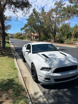 Ford Mustang GT Coupe White