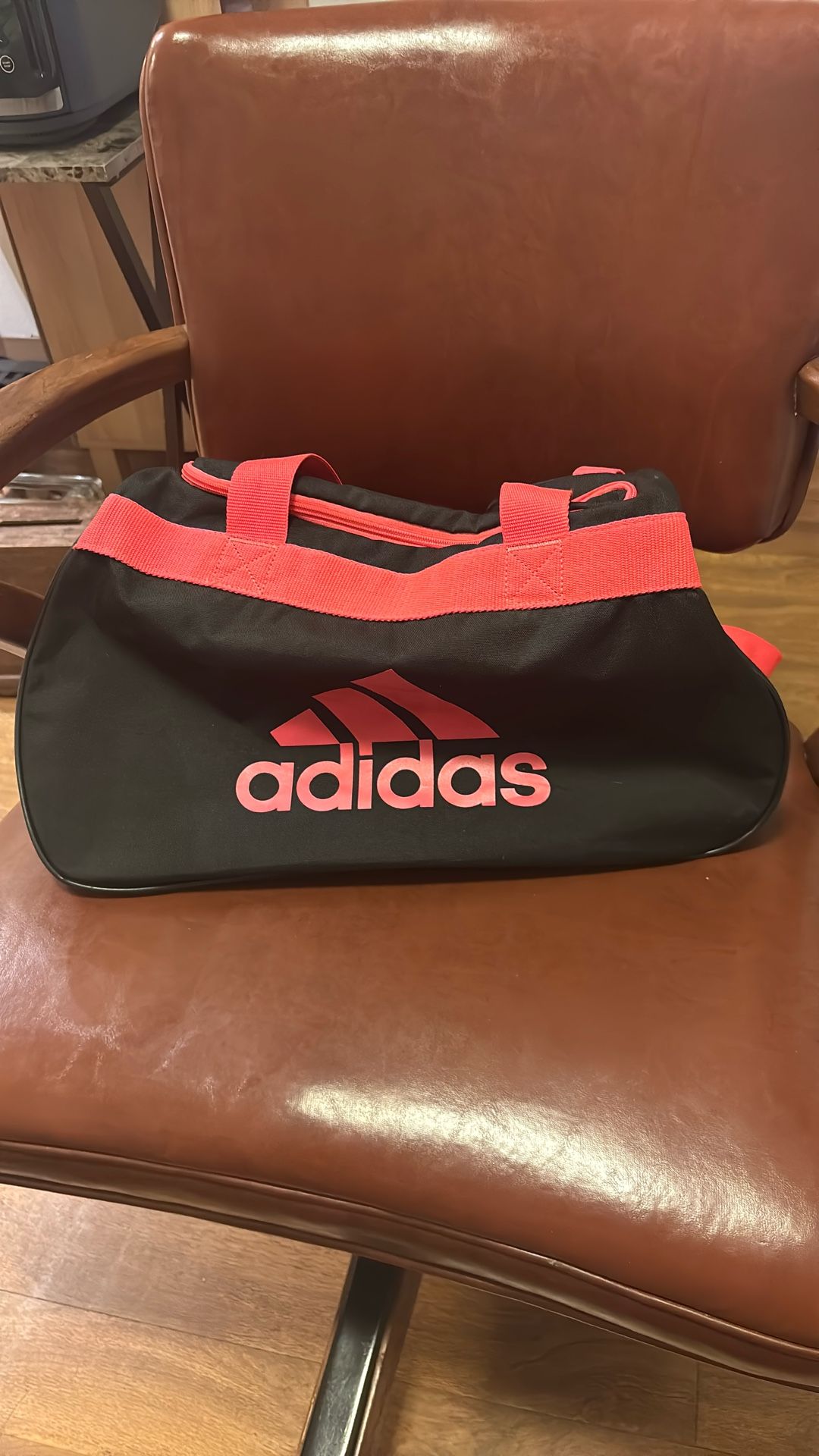 Adidas Medium Duffel Bag Black & Pink