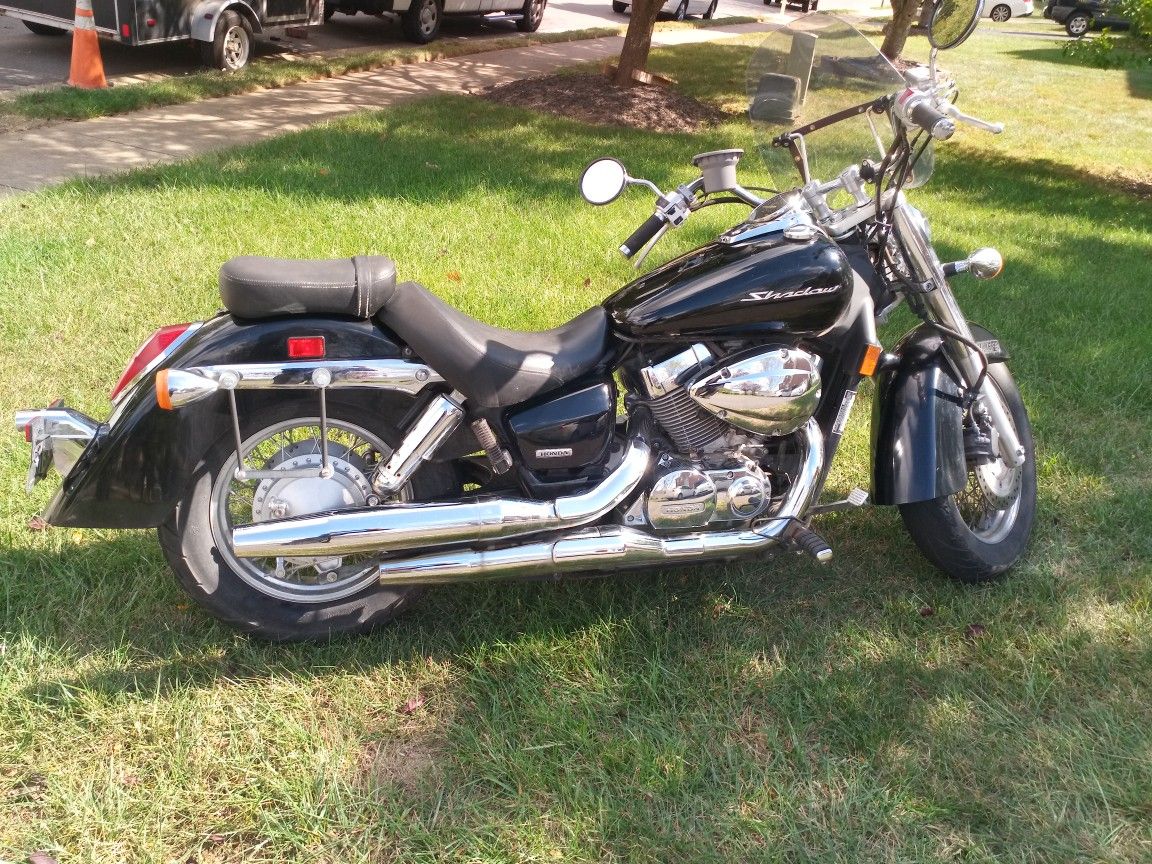 Beautiful 2009 Honda Shadow Aero 750