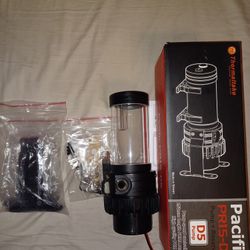 Thermaltake Pacific PR15 D5 Pump Resevoir Combo