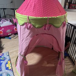 Pop Up Tent