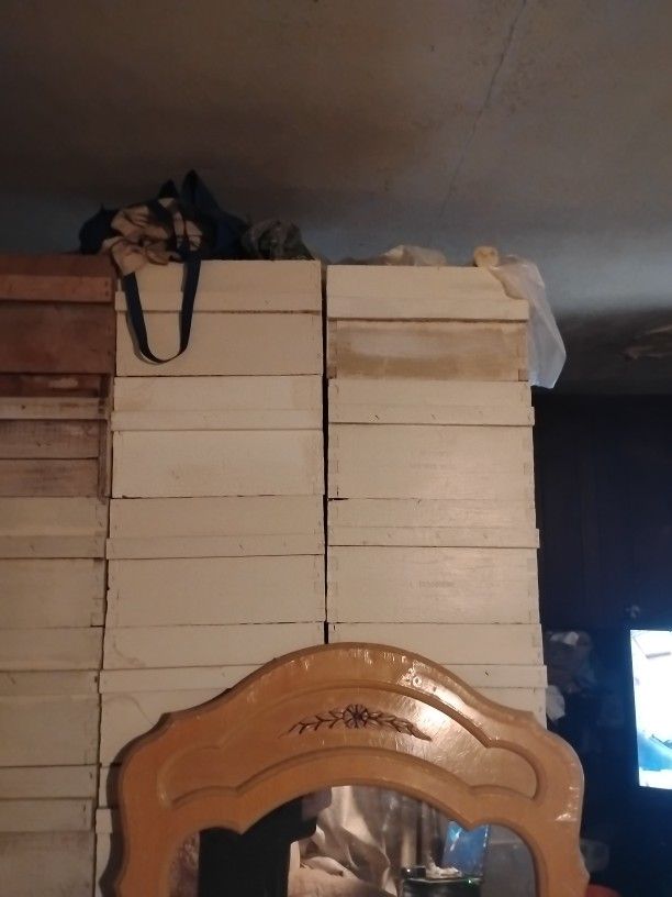 Bee Boxes